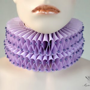 Lilac Elizabethan renaissance medieval gothic victorian ruff collar decorated with lilac lace details and purple Preciosa beads