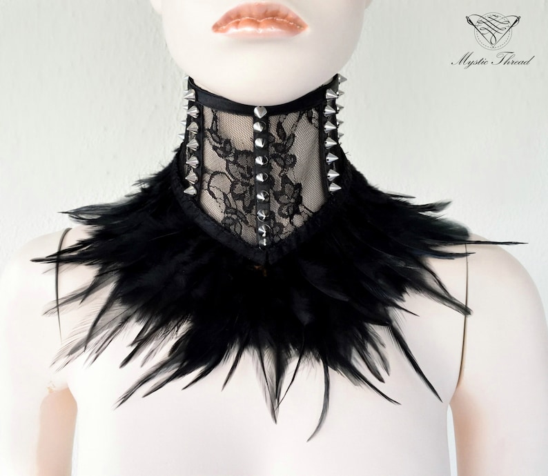 lace with feathers styles