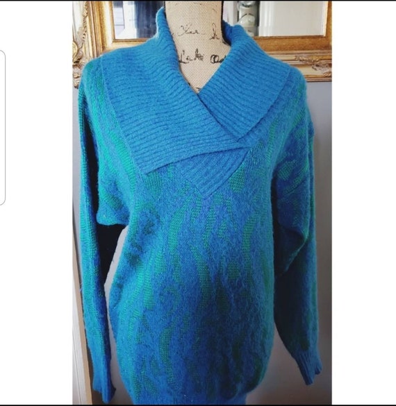 Rare Authentic Vintage 1970's Wenjilli Bright Blue