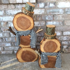 Natural Tree Wood Snowman with Bark, Reclaimed Wood Snowman With Stand, Holiday Snowman, Snowman Decorations, Sealed Holiday Snowman