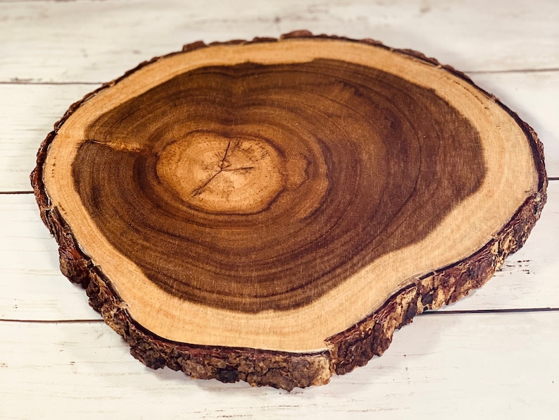 Round Wood Cutting Board & Serving Tray with Bark - Handcrafted Natural Tree Wood - Personalize It With Custom Text - Sealed with Vitamin E