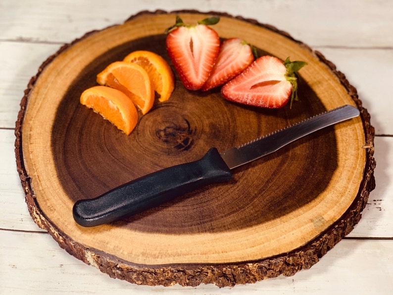 Round Wood Cutting Board & Serving Tray with Bark - Handcrafted Natural Tree Wood - Personalize It With Custom Text - Sealed with Vitamin E