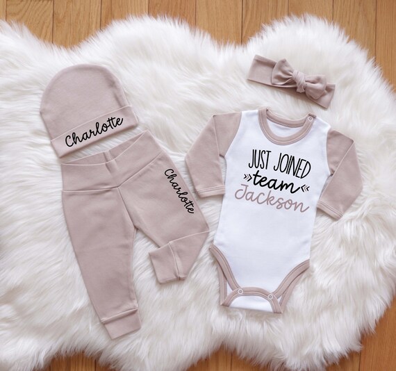 Welcome 2025 home outfit