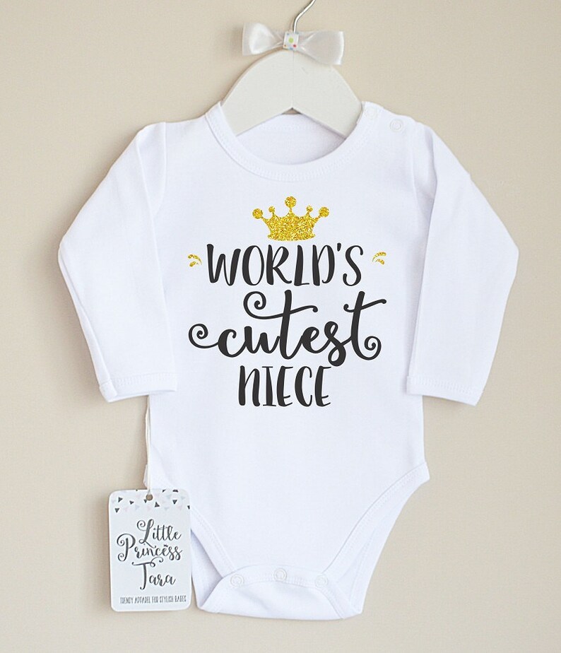 Aunt Baby Clothes Niece Gift from Aunt and Uncle Cute Baby Girl Clothes World/'s Cutest Niece Baby Bodysuit Cute Aunt Gift