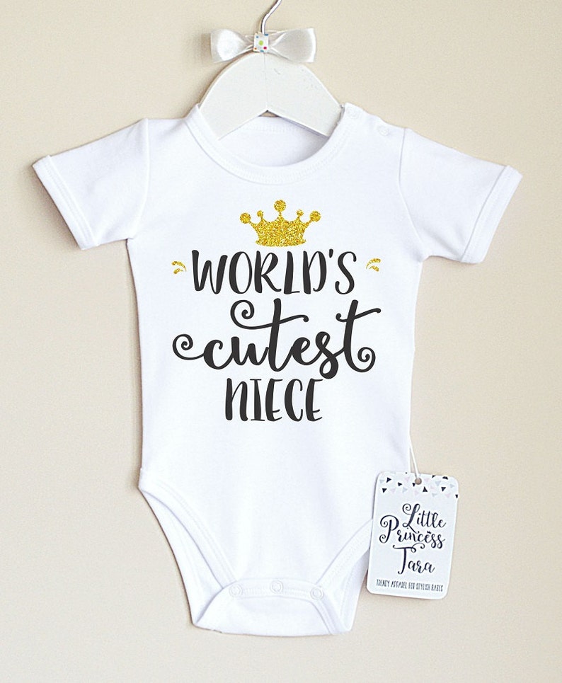 Aunt Baby Clothes Niece Gift from Aunt and Uncle Cute Baby Girl Clothes World/'s Cutest Niece Baby Bodysuit Cute Aunt Gift