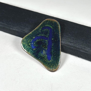 Rock Pool Green and Blue Abstract Triangular Copper Base Vintage MCM Enameled Brooch