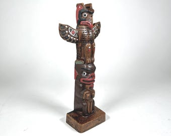 Boma Canada Totem Pole Thunderbird and Bear