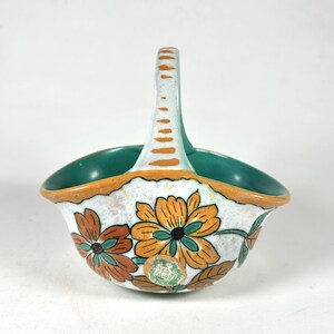 Gouda, Holland Ceramic Basket with Handle Yellow Floral Gloria Pattern #B3