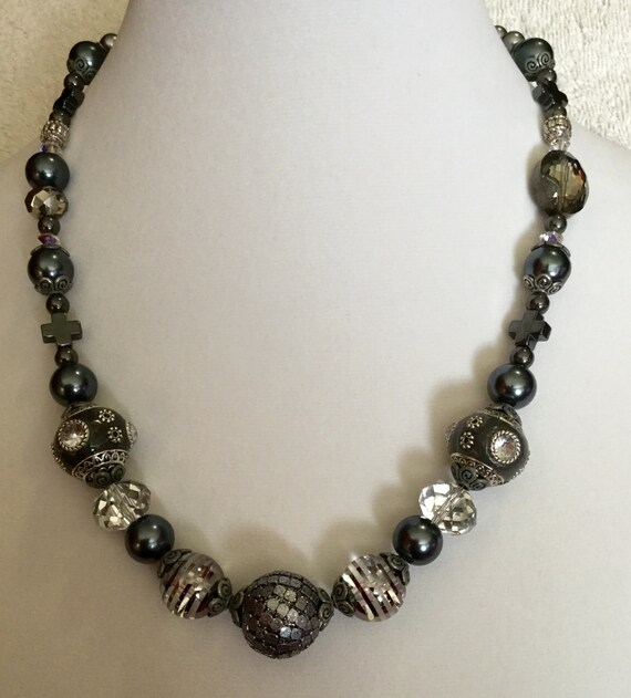La'Faye Regal Designs by Dana, Silver Handmade Vintage Style Necklace