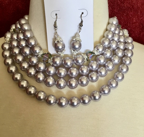La’Faye Regal Designs by Dana, Lavender Pearl 2 Strand Necklace, 2 Bracelets and Earrings Set