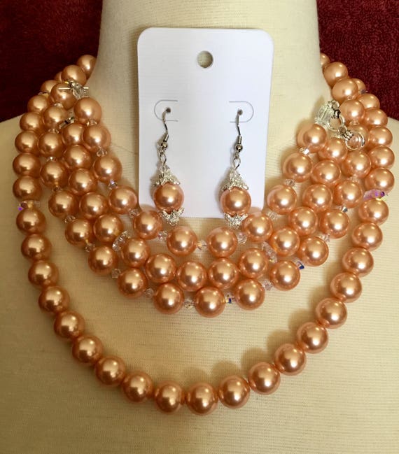 La’Faye Regal Designs by Dana, Rose Peach Pearl 2 Strand, 2 Bracelets and Earrings Set