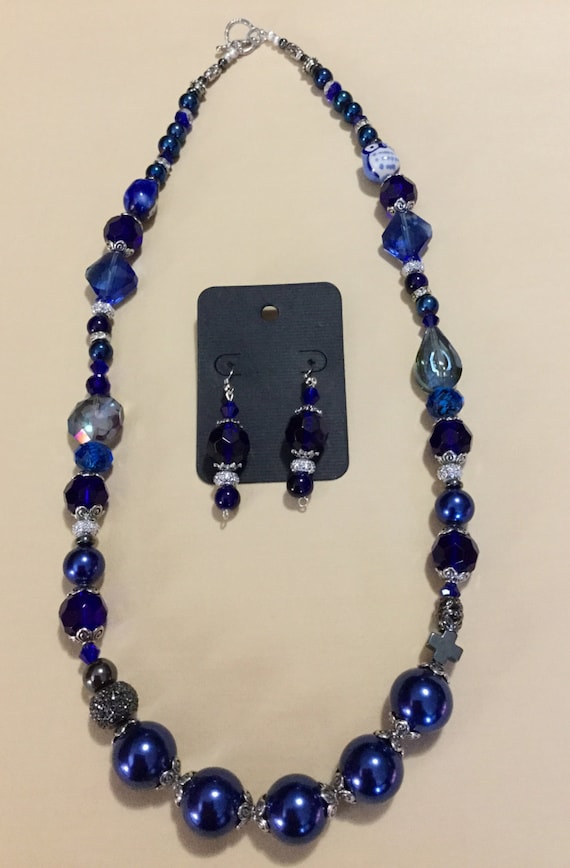 La'Faye Regal Designs by Dana Blue, Crossed & Owl Necklace Set