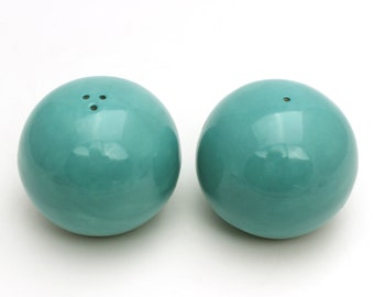 Salières et poivrières en céramique, Shakers turquoise brillants, Accessoires de cuisine faits main, Décoration de table, Vaisselle, Excellente idée cadeau (s&p-40-1)