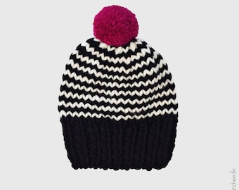 ASHTARTE THREE / Hat – Bonnet / B&W Fuschia - Noir+Blanc Fuschia / Pure wool knit hat with pompom – bonnet tricoté en laine avec pompon