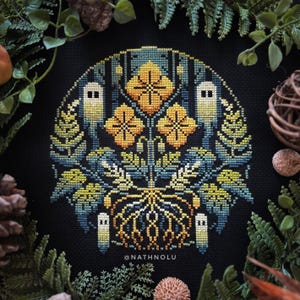 魔法の森の幽霊クロスステッチパターンPDF、即時ダウンロード、ゴシックイエローフラワー刺繍、花の森の精霊、魔女のシダの民芸品