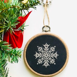 Silver Snowflakes Cross Stitch Pattern PDF, Set of 3 Christmas Ornaments Cross Stitch Pattern, Snowflakes Embroidery Chart, Instant Download image 6