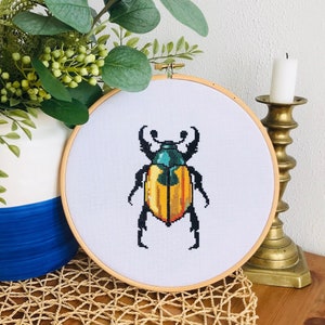 Modern Cross Stitch Pattern Yellow Bug, Cross Stitch Pattern PDF Instant Download, Bug Cross Stitch, Beetle Pattern, Easy Cross Stitch