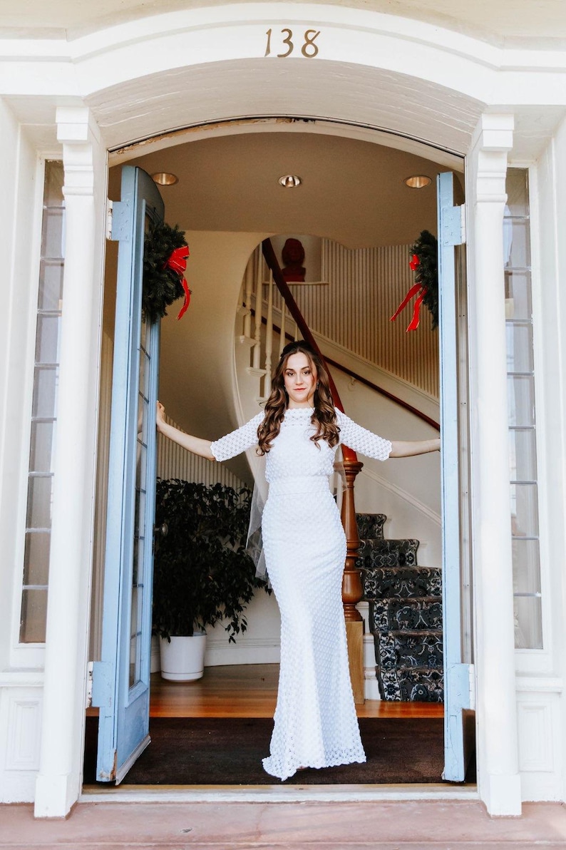 Elegant white wedding dress, open-back, retro, long sleeve, bodycon, bohemian wedding image 4