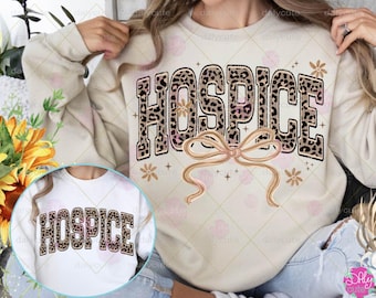 Hospice luipaardprint png, hospice verpleegkundige png, hospice png, preppy coquette bloemen, penseelstreek girly bow cheetah sublimatie