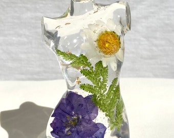 Body Figure with Pressed Flowers | Valentines Day | Woman Sculpture | Dried Flowers | Floral Gift | Home Decor | Lady Bust