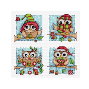 Gufi di Natale - set di 4 - Schemi punto croce Durene J - DJXS2392