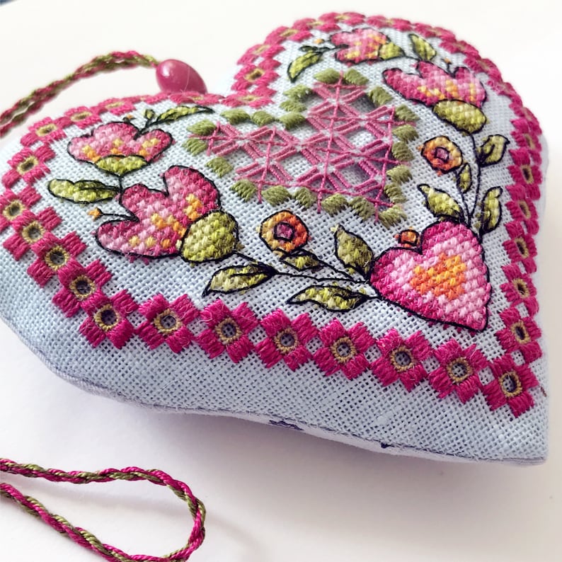 Bright Floral Heart Ornament Cross Stitch And Hardanger Pattern Durene J Cross Stitch DJE1055 image 2