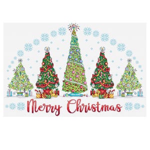 Könnte beinhalten: Ein Kreuzstich-Design mit fünf geschmückten Weihnachtsbäumen, jeweils mit Geschenken am Fuß. Die Bäume sind grün mit roten und goldenen Verzierungen. Die Worte "Merry Christmas" stehen in roter Schrift darunter.