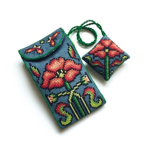 Poppy Scissor Case and Fob -  Durene J Cross Stitch - DJXS2412