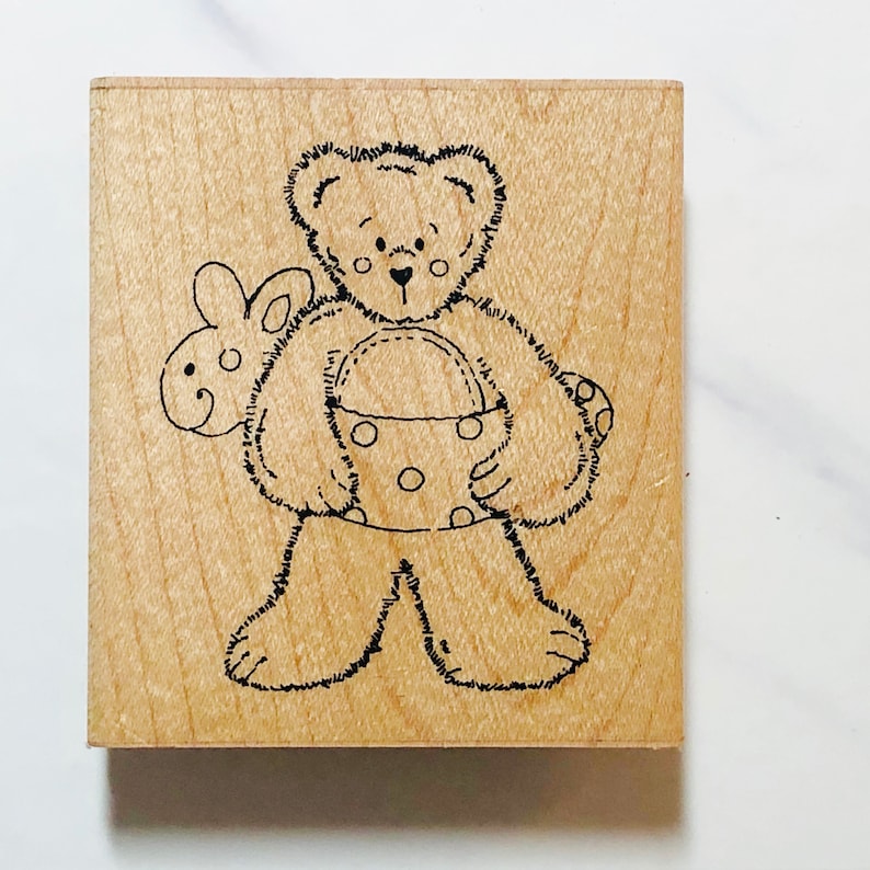 Pre-Owned DOTSClose to My Heart Beary Sunny Summer Rubber Stamp Q86