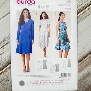 Women’s Dress size 8-20. A-line fitted Princess Seams swingy skirt long short zip. Paper Sewing Pattern Burda Style Misses. New Uncut 6821