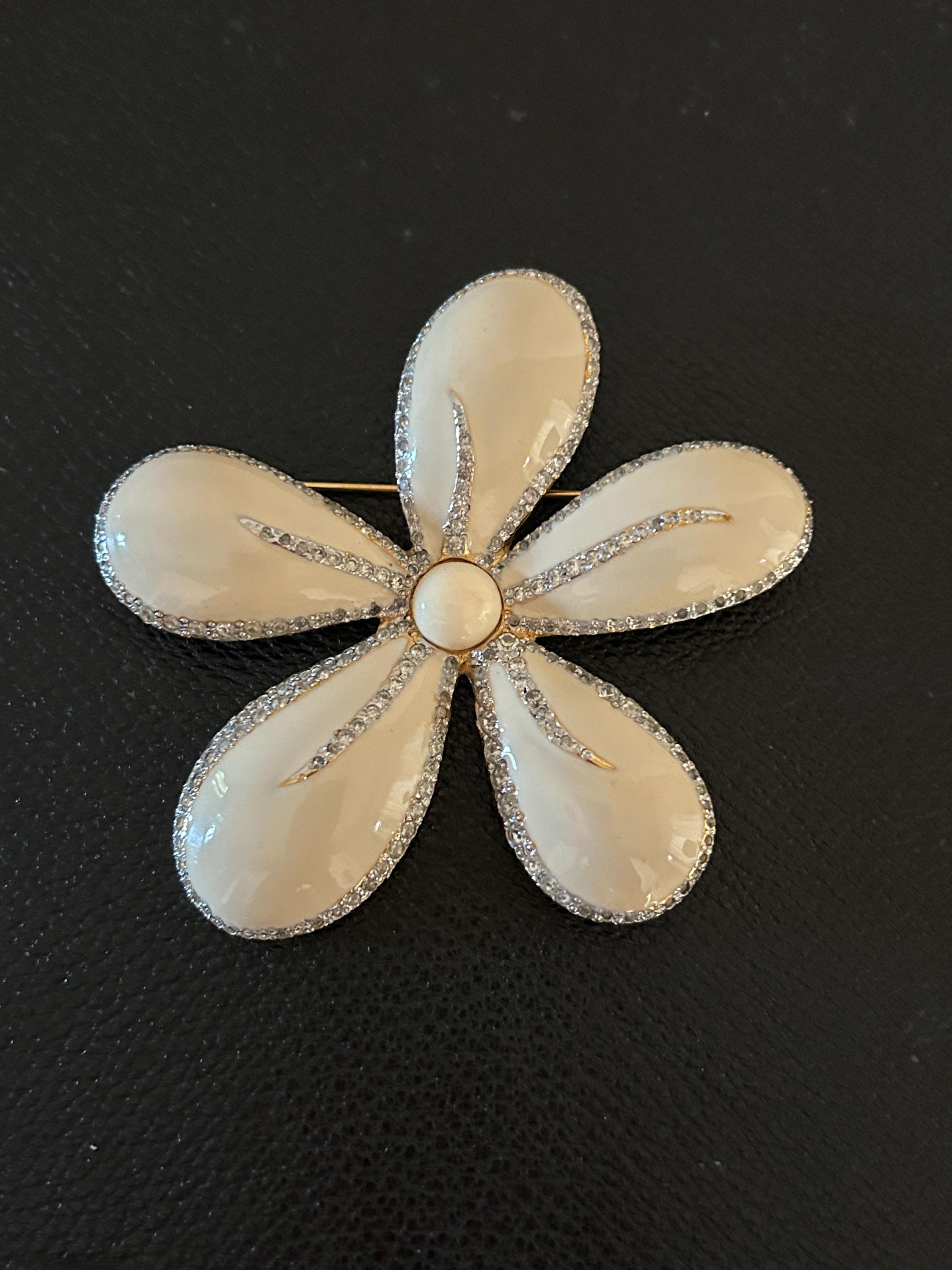 Broche Valentino Fleur Plaquée Or Et Strass - État Neuf, Occasion
