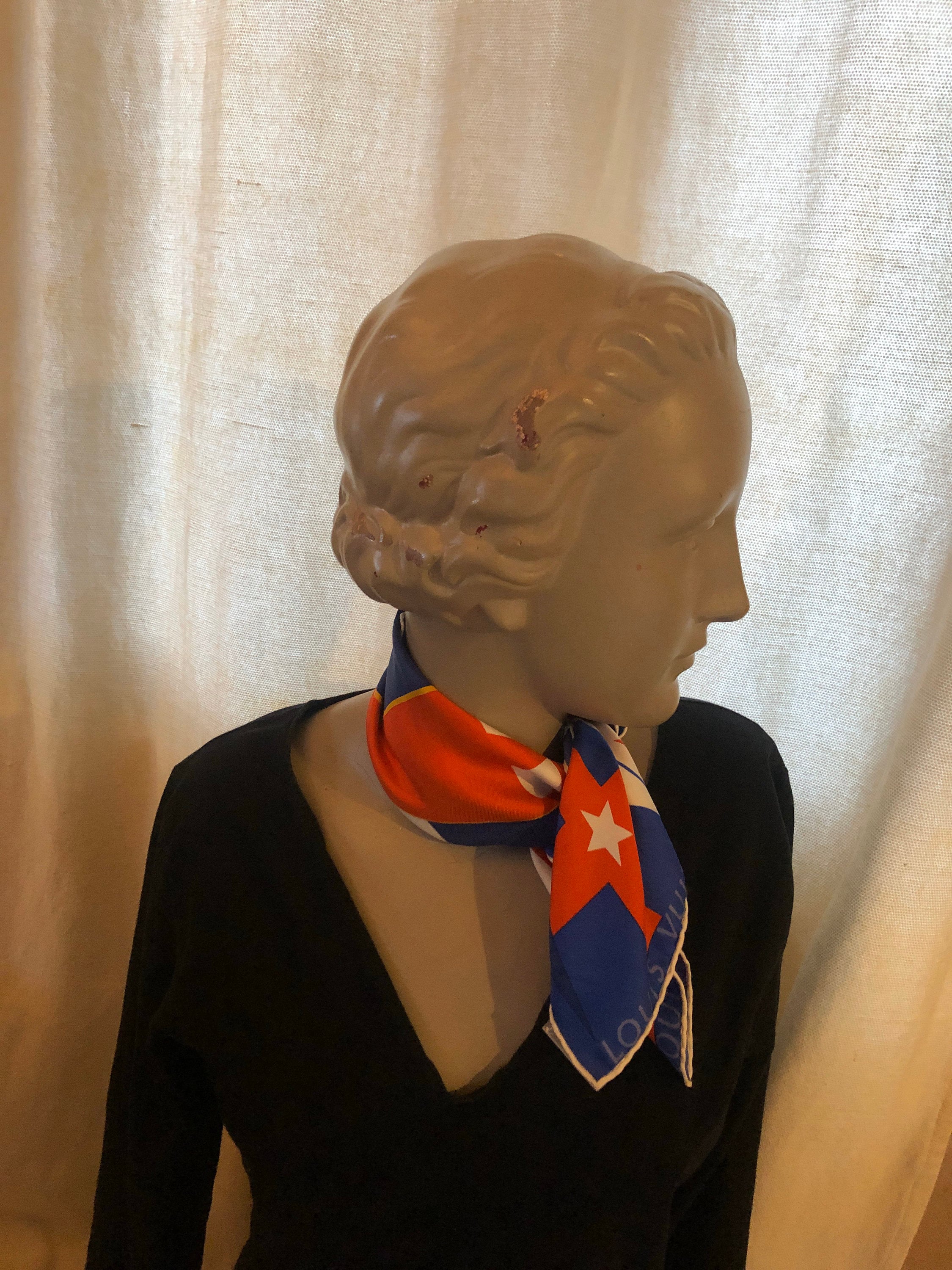 ☆美品☆ルイヴィトン☆LVカップ 2000年 限定☆シルク100