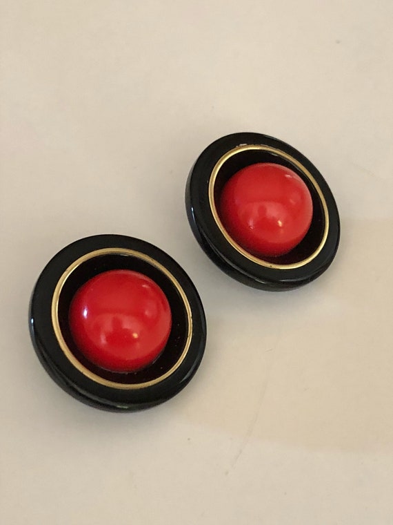 Jean Patou earrings vintage Jean Patou earrings tr