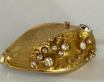 Christian Lacroix vintage brooch Swarovski crystals and pearls Christian Lacroix vintage brooch Swarovski crystals and pearls