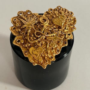 CHRISTIAN LACROIX Iconic CL Logo Heart Brooch 90s - Etsy