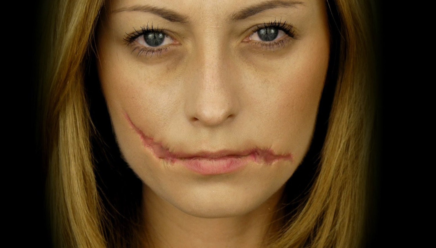 How To Make A Fake Scar On Your Face - Mehron, Inc.