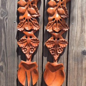 Vintage Hand Carved Spoon and Fork / Mid Century Wood Carved Wall Decor / Wooden Fork and Spoon Wall Decor / Folk Kitchen Decor