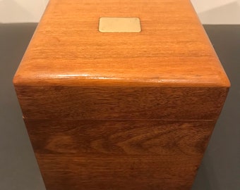 Vintage Walnut Cigar Box/Vintage Wooden Box/Vintage Humidor Cigar Box with Brass/Vintage Walnut Box