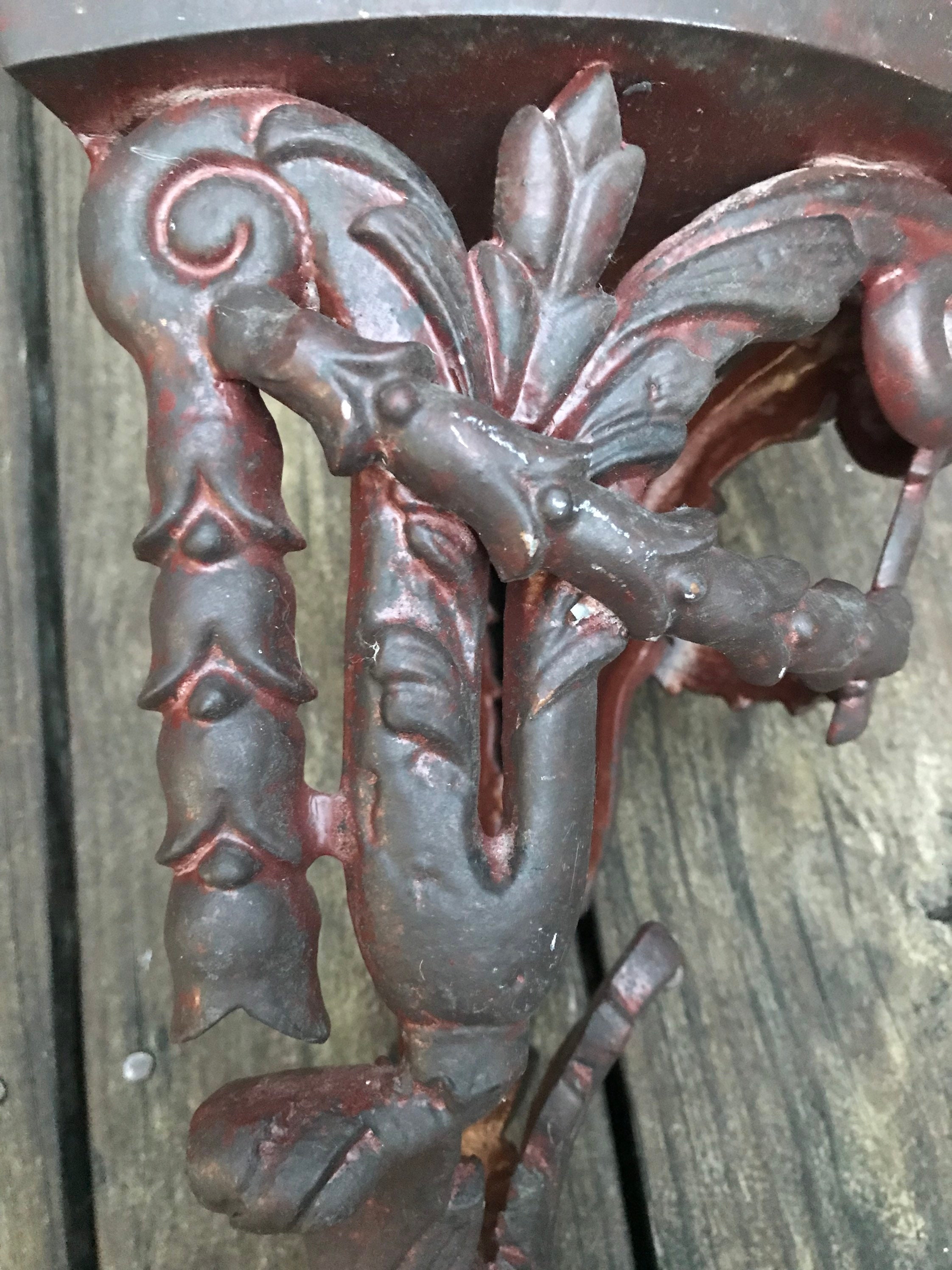 Vintage Cast Iron Wall Shelf/cast Iron Wall Display/decorative Etsy