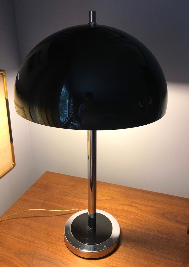 Vintage Mushroom Black Plastic Shade Table Lamp/retro Mushroom Shade
