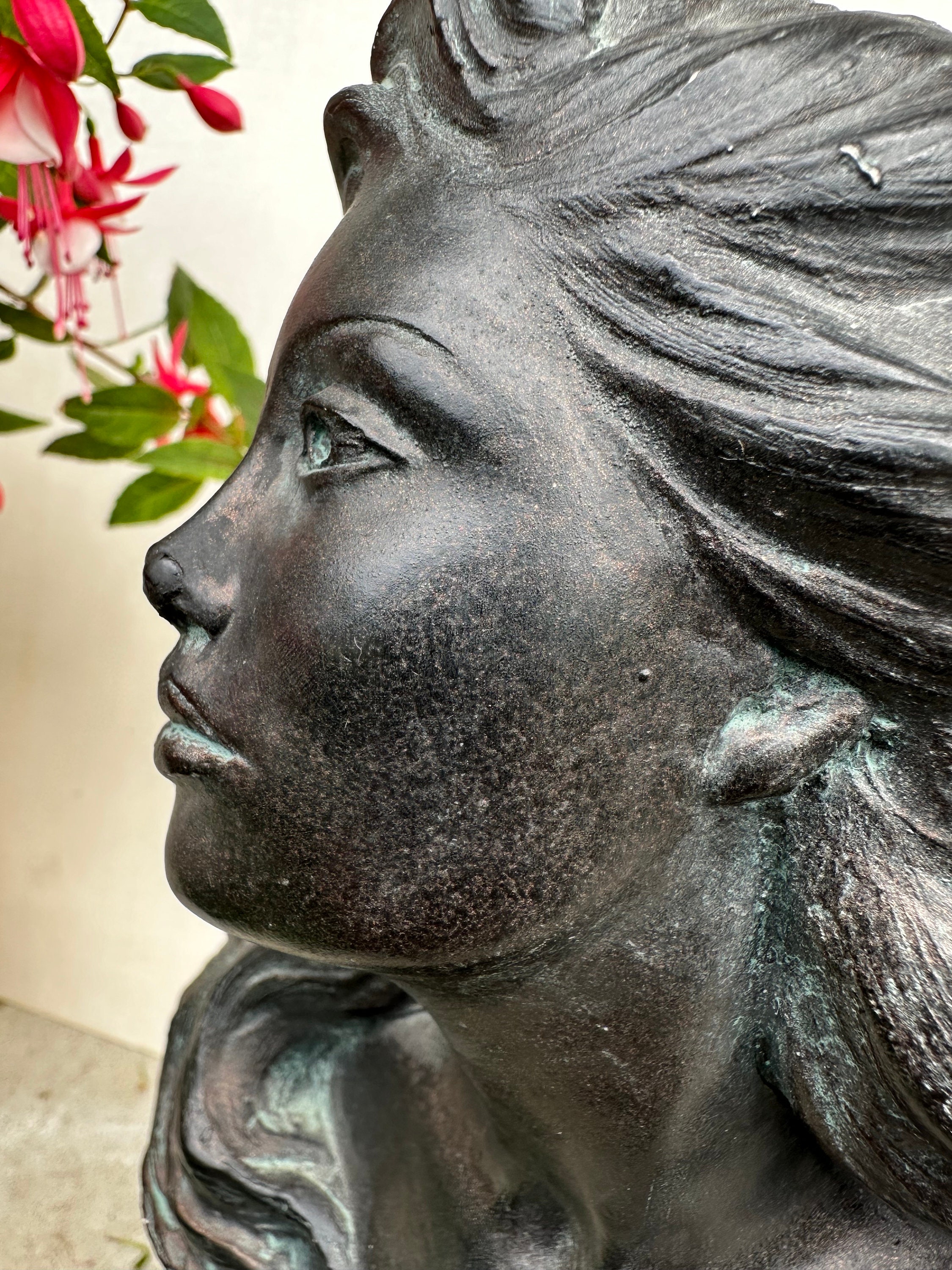 Austin Production Camille Alice Heath Woman Bust/vintage Austin