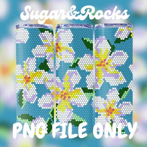 Puede incluir: Un diseño de sublimación con un patrón de flores blancas, amarillas y moradas sobre un fondo azul claro. El diseño está etiquetado como "Sugar & Rocks" y "PNG File Only".