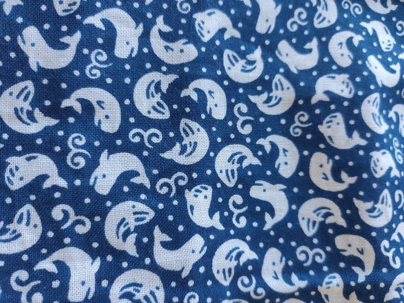 Bavoir in TENUGUI 100/% Japanese cotton pattern KUJIRA whale and waves ocean blue