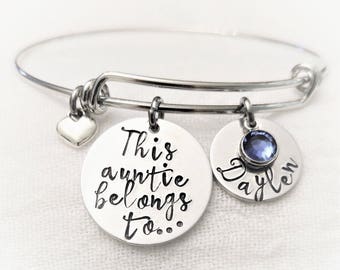 Personalized Aunt Bracelet, Auntie Bangle, Gift for Aunt, Aunt Gift, Aunt Jewelry, Hand Stamped Gift, Hand Stamped Jewelry, Name Bangle
