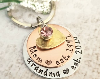 Personalized Mom Keychain, Mom Key Chain, Mother's Day Gift, Grandma Keychain, Gift for Mom, Mom Gift, Gift for Grandma, Grandma Gift