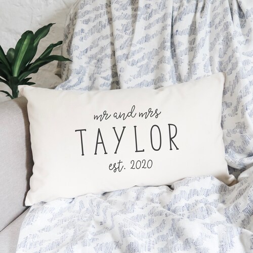 Wedding Gift Mr and Mrs Pillows Personalized Bedroom Decor Etsy