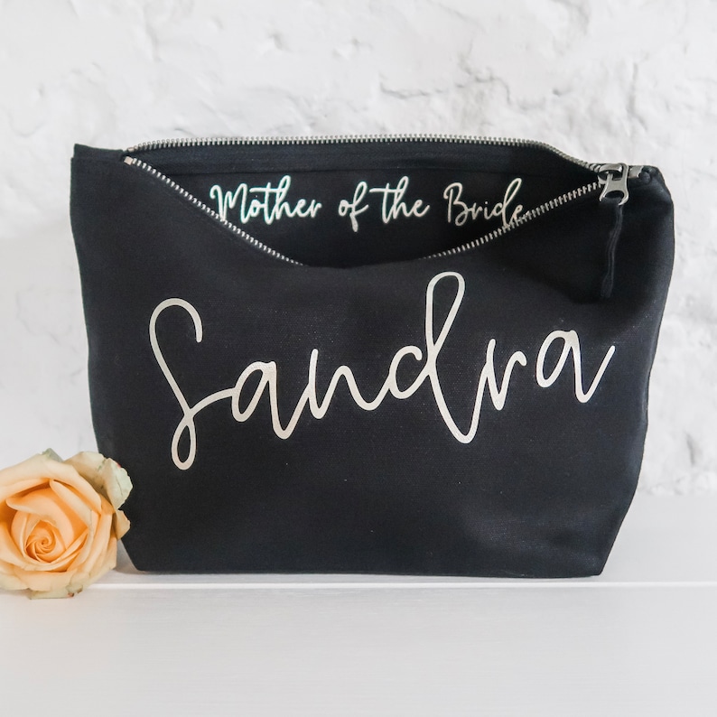 Willst du meine Brautjungfer sein Make Up Tasche Personalisierte Kosmetiktasche, Trauzeugin Geschenk, Einzigartiges Geschenk für Brautparty Taschen, Make-up Taschen Bild 4