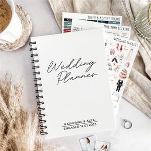 Personalised Engagement Gift | Minimal Wedding Planner | Wedding Organiser Book | Engagement Present | Gift for Her | Bride to Be Gift