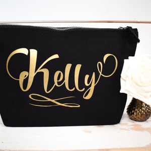 Personalisierte Schminktasche mit beliebigem Namen Valentinstag Geschenk Brautjungfer Geschenk Geburtstagsgeschenk Kosmetiktasche Maßgeschneidertes Geschenk für Sie Bild 1