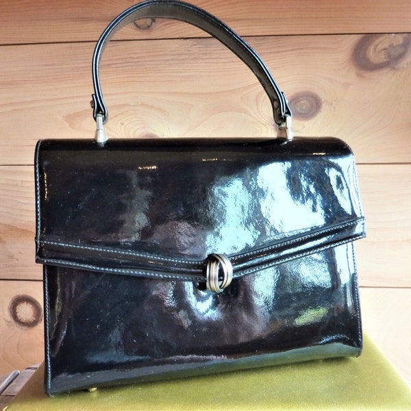 MCM Kelly Style Handbag by Coret Inc., Black Patent Leather, Made in Canada, Red vinyl Interior, 1950s, 9" x 7", Flat Bottom